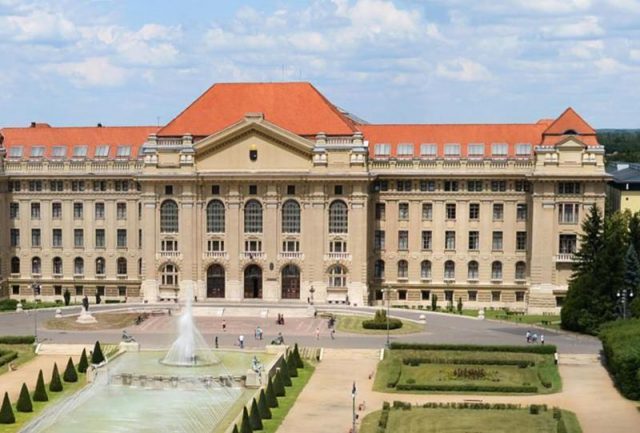 Wekerle International University (Wekerle Business School)